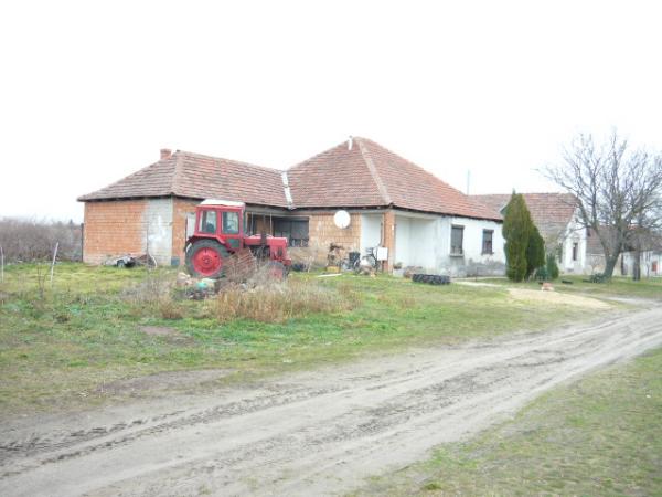 6435 Kunbaja, Dózsa Gy. utca 2.: 1 750 000 Ft – ingatlanárverés