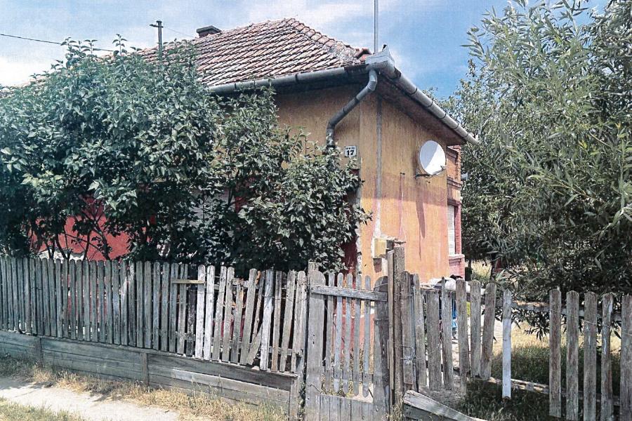 Jászladány, Ond Vezér utca 17.: lakóház · 1 250 000 Ft – árverés