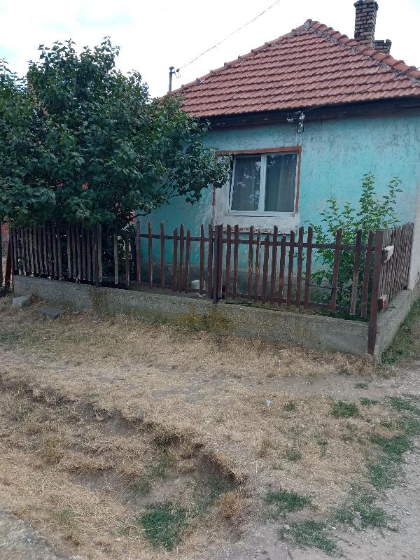 Felsőzsolca, Táncsics Mihály utca 38/a: lakóház · 300 000 Ft – árverés