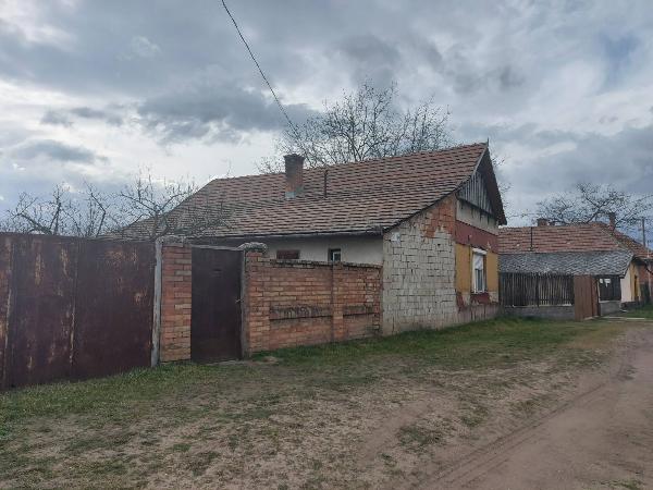 5462 Cibakháza, Dugonics utca 10.: 1 500 000 Ft – ingatlanárverés