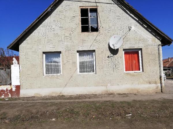 Gyöngyös, Gyergyói utca 2: 122 500 Ft – árverés