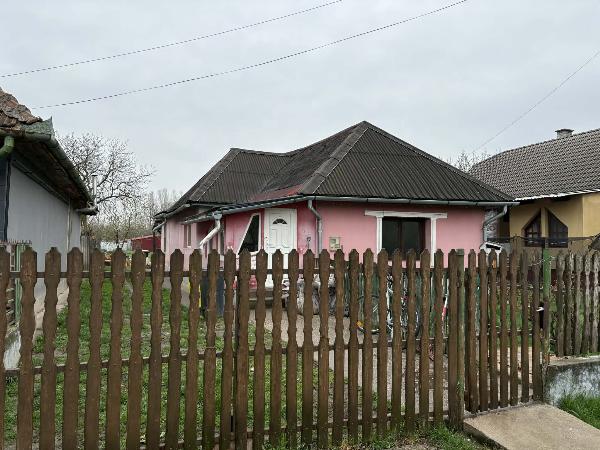 Tiszaújváros, Rákóczi utca 56.: lakóház · 5 120 000 Ft – árverés