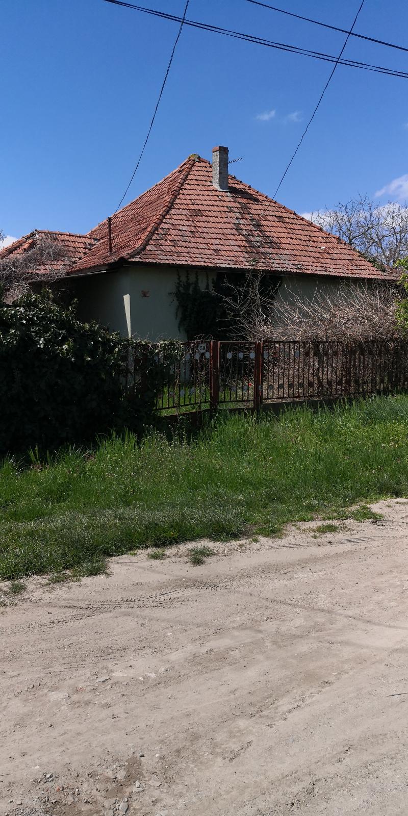 Tótkomlós, Mihályfalva utca 50.: lakóház · 4 000 000 Ft – árverés