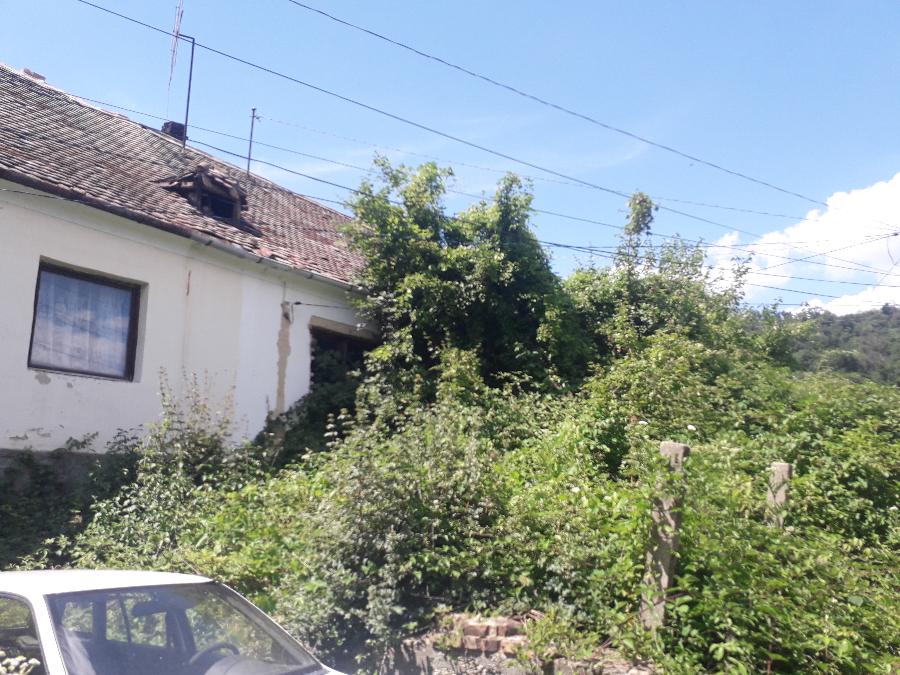 7691 Pécs, Szenes utca 8.: lakóház · 1 500 000 Ft – ingatlanárverés