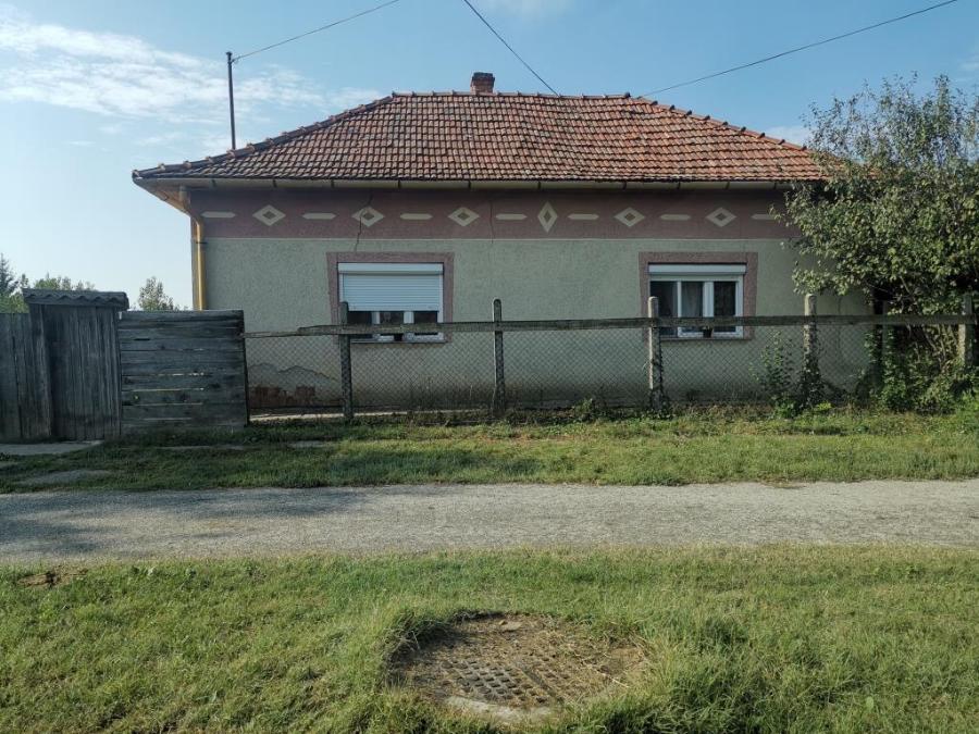 Vésztő, Kinizsi utca 34: lakóház · 1 050 000 Ft – árverés