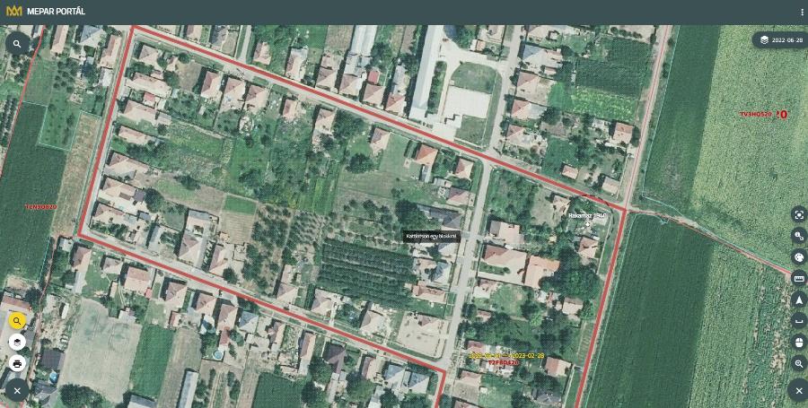 Rakamaz, Zrínyi Ilona utca 51.: lakóház · 38 889 Ft – árverés