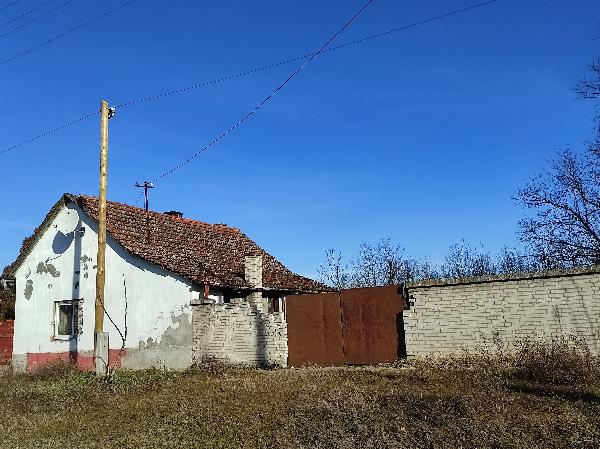 Szank, Petőfi Sándor utca 43.: lakóház · 6 000 000 Ft – árverés