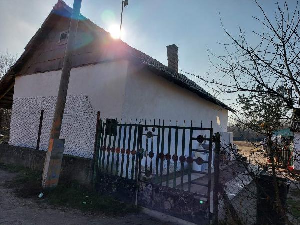Tiszaföldvár, Óvirághegy I. út 227.: lakóház · 175 000 Ft – árverés