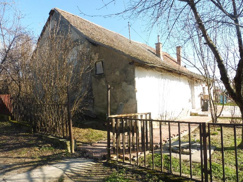 Versend, Szabadság utca 47.: lakóház · 278 000 Ft – árverés