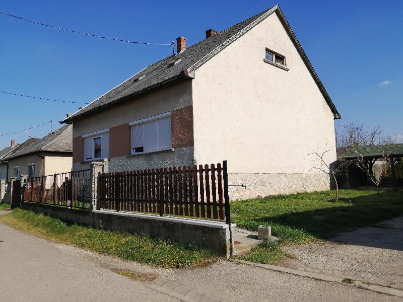 Győr, Erdei út 15.: lakóház · 3 430 000 Ft – árverés