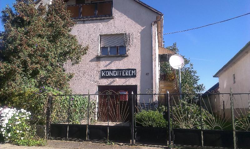 Aba, Vörösmarty: lakóház · 954 339 Ft – árverés
