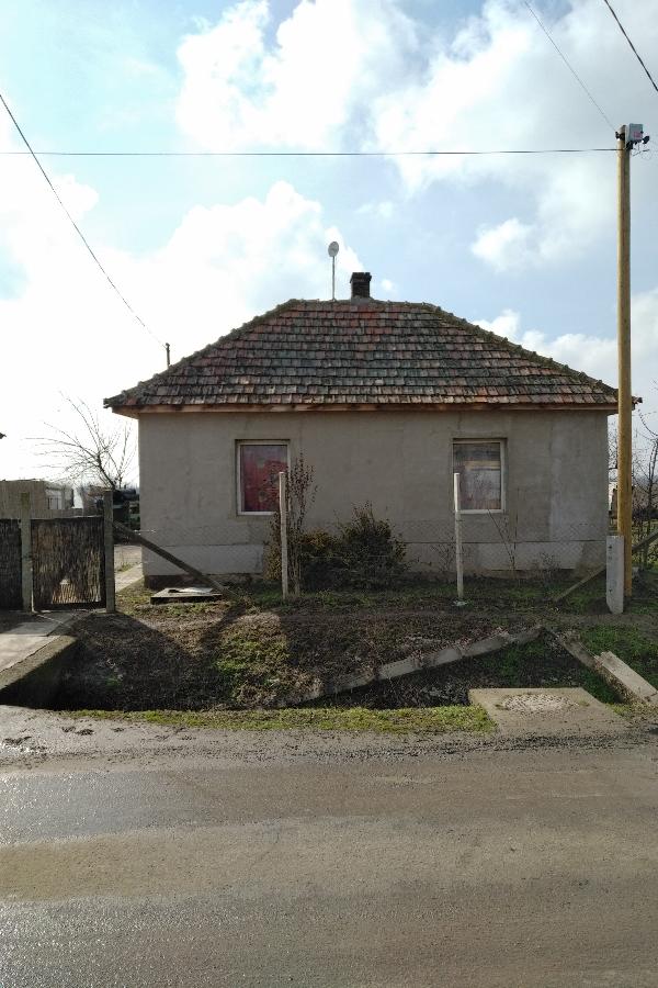 4765 Csenger, Dankó utca 17.: lakóház · 303 000 Ft – ingatlanárverés