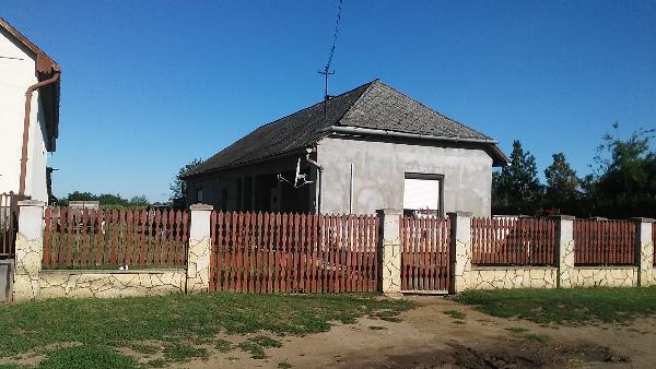 4474 Tiszabercel, Vásártér utca 51.: 1 575 000 Ft – ingatlanárverés