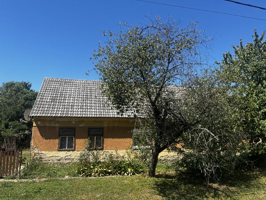 Bürüs, Alsó utca 2-4.: lakóház · 145 834 Ft – árverés