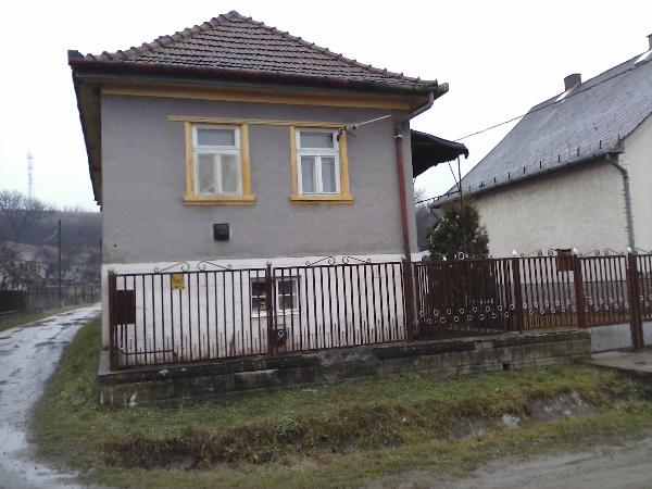 Tarnalelesz, Kossuth L. utca 51.: lakóház · 2 187 500 Ft – árverés