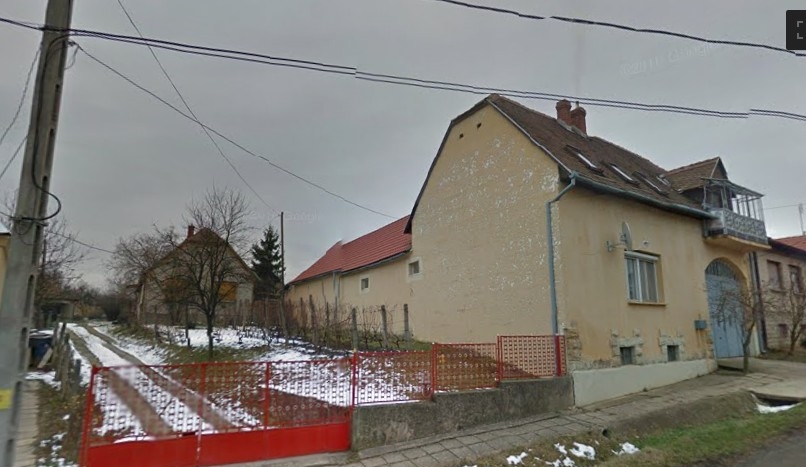 Pécs, Harangláb utca 56: lakóház · 6 120 000 Ft – árverés