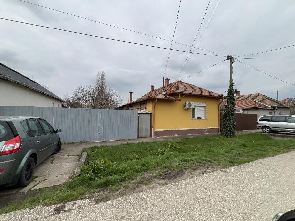 Szentes, Pipacs utca 16.: lakóház · 18 000 000 Ft – árverés