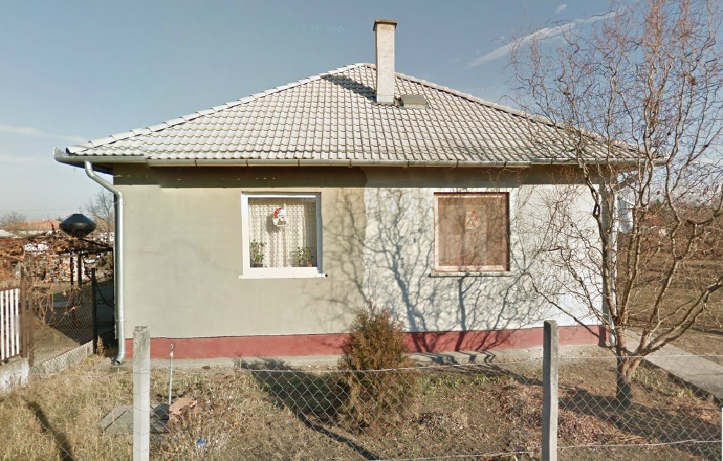 Tiszaföldvár, Óvirághegy I. út 128.: lakóház · 3 500 000 Ft – árverés