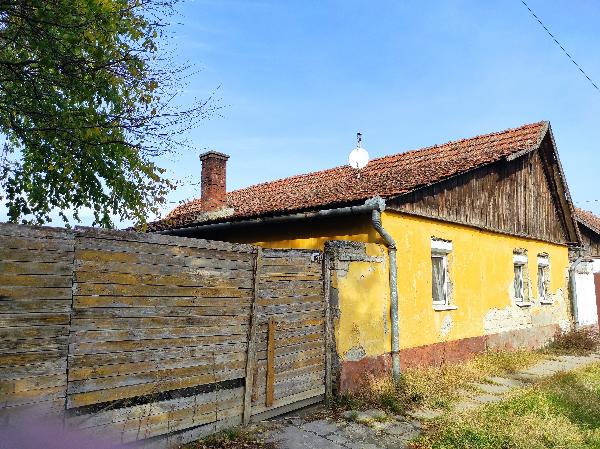 6440 Jánoshalma, Szegfű utca 24.: 339 022 Ft – ingatlanárverés