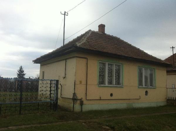 Fehérgyarmat, Zöldfa utca 28.: lakóház · 50 000 Ft – árverés