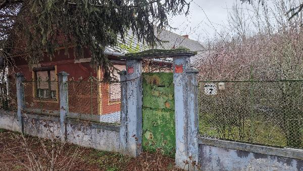 Szentpéterszeg, Kisfaludy utca 7: lakóház · 1 000 000 Ft – árverés