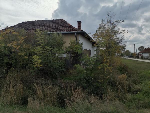 Vésztő, József Attila utca 46: lakóház · 350 000 Ft – árverés