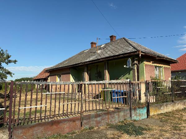 3593 Hejőbába, Fő utca 55: lakóház · 466 666 Ft – ingatlanárverés