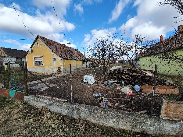 8041 Csór, Széchenyi István utca 19.: 875 000 Ft – ingatlanárverés