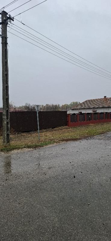 Gádoros, Vörösmarty Mihály utca 16. – lezárult árverés, 200 000 Ft