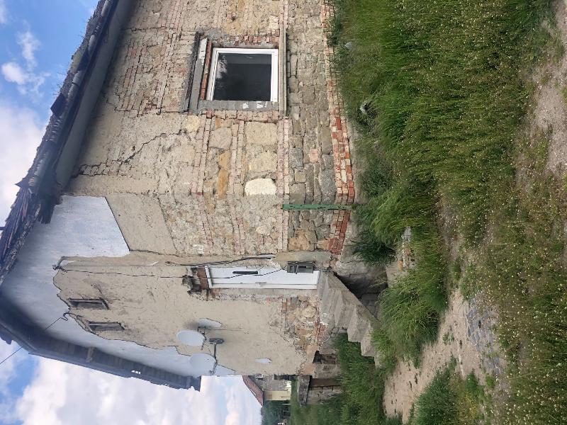 2081 Piliscsaba, Új utca 36: lakóház · 2 323 912 Ft – ingatlanárverés