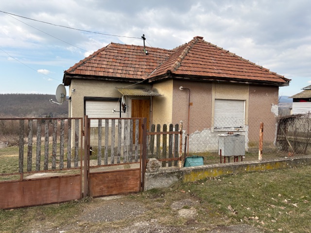 Sály, Eötvöstelep 8.: lakóház · 1 200 000 Ft – árverés