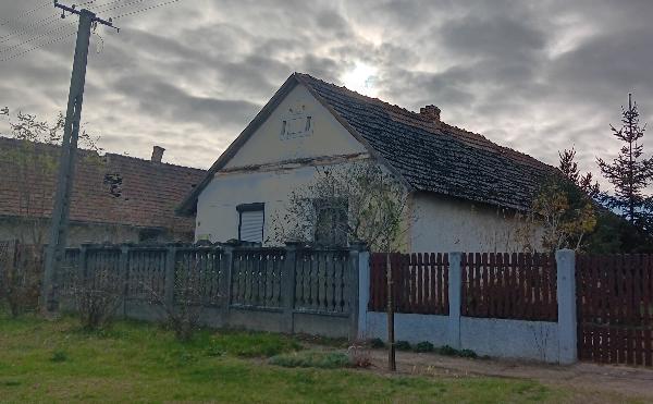 4351 Vállaj, Kossuth utca 55.: lakóház · 465 545 Ft – ingatlanárverés
