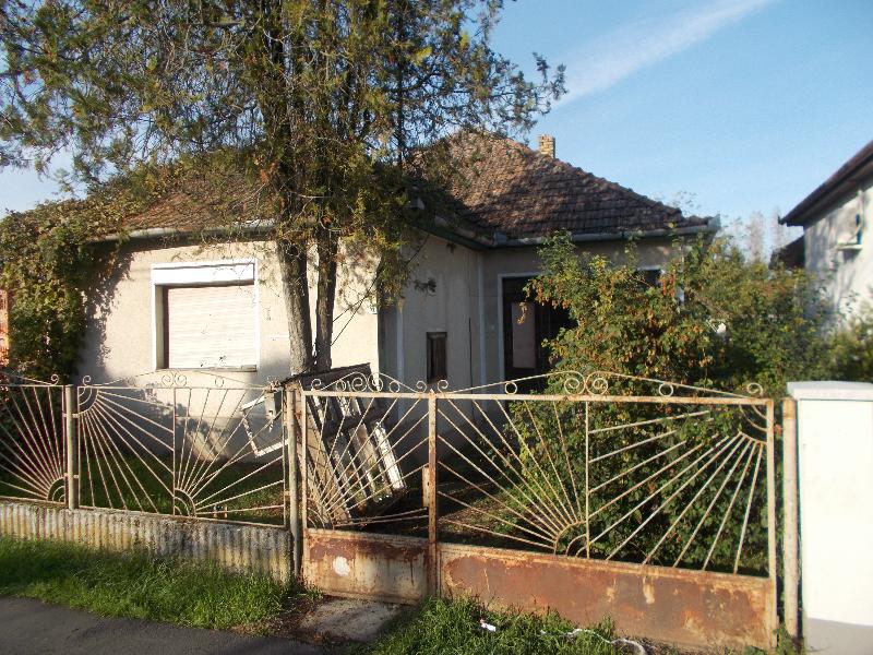 Tiszalök, Ady utca 21.: lakóház · 315 000 Ft – árverés