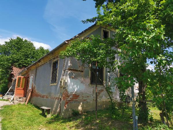 Csörötnek, Gyöngyös út 3: lakóház · 654 500 Ft – árverés