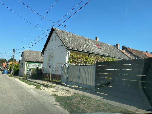 Tamási, Bercsényi utca 9: lakóház · 1 200 000 Ft – árverés
