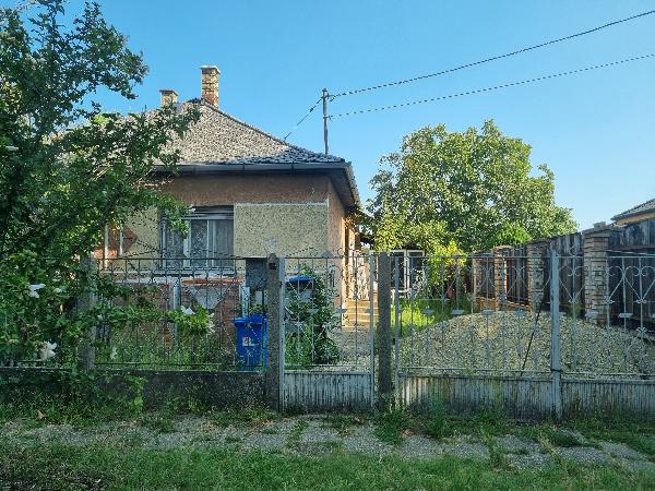 Debrecen, Rába utca 18: lakóház · 30 600 000 Ft – árverés