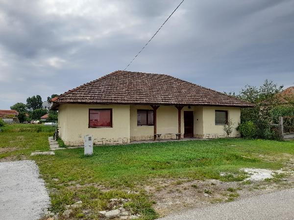 5624 Doboz, Dózsa utca 15.: lakóház · 6 321 000 Ft – ingatlanárverés