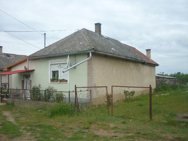 4564 Nyírmada, Hársfa utca 7.: lakóház · 70 000 Ft – ingatlanárverés