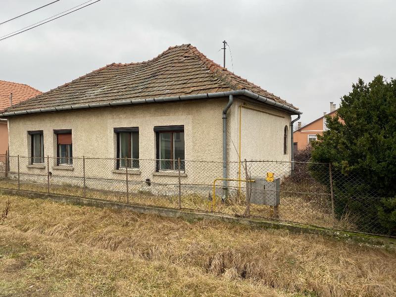3922 Taktaharkány, Petőfi út 2.: 750 000 Ft – ingatlanárverés