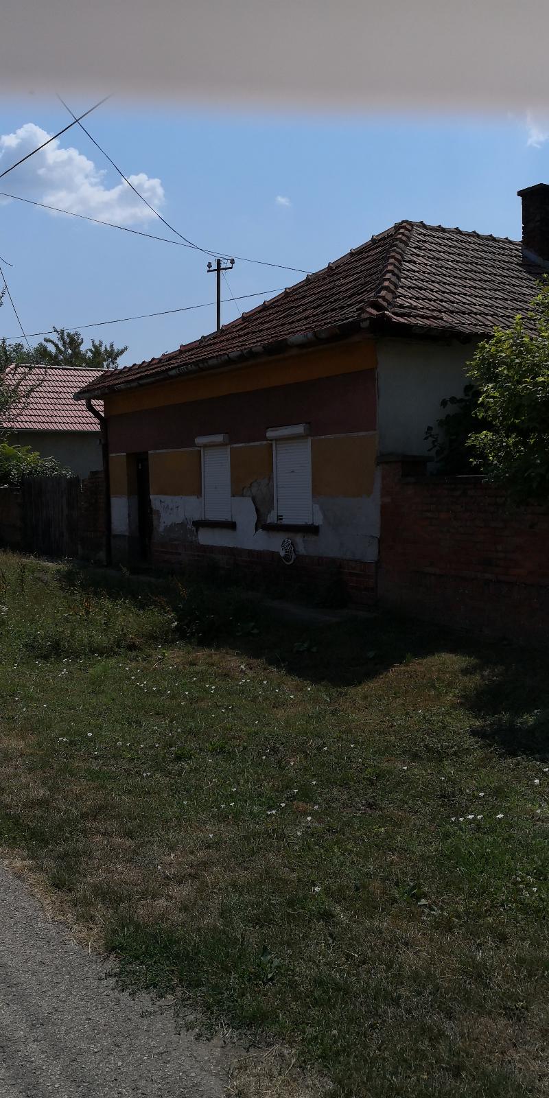 Nagyszénás, Bajcsy - Zsilinszky utca 33.: lakóház · 145 834 Ft