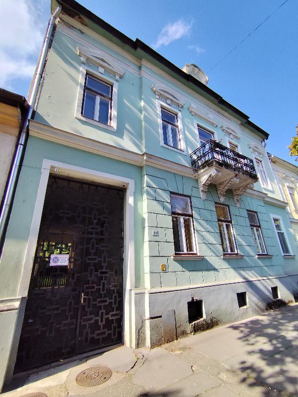 Sátoraljaújhely, Kazinczy utca 23. 1. Em.
