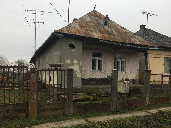 Szatmárcseke, Vasvári Pál utca 23: lakóház · 900 000 Ft – árverés