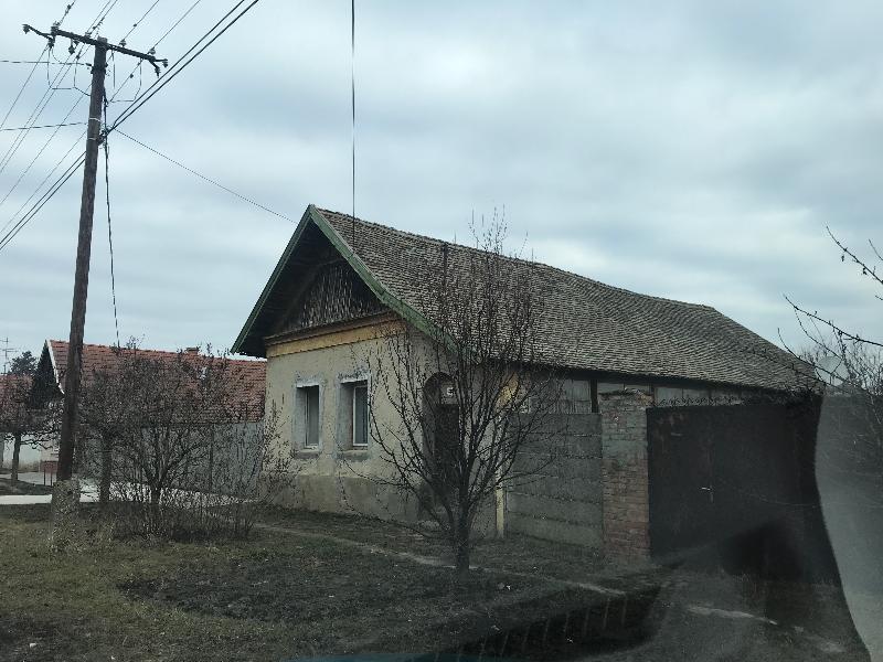 Tótkomlós, Hunyadi Mátyás utca 26: lakóház · 245 000 Ft – árverés