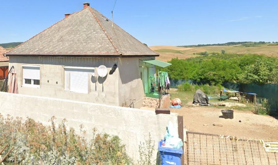 Nógrádmegyer, Orgona utca 70.: lakóház · 40 000 Ft – árverés