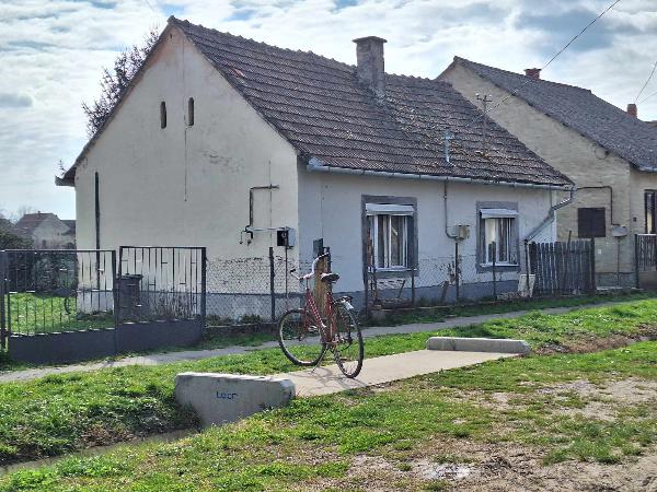 7584 Babócsa, Petőfi utca 8.: lakóház · 900 000 Ft – ingatlanárverés