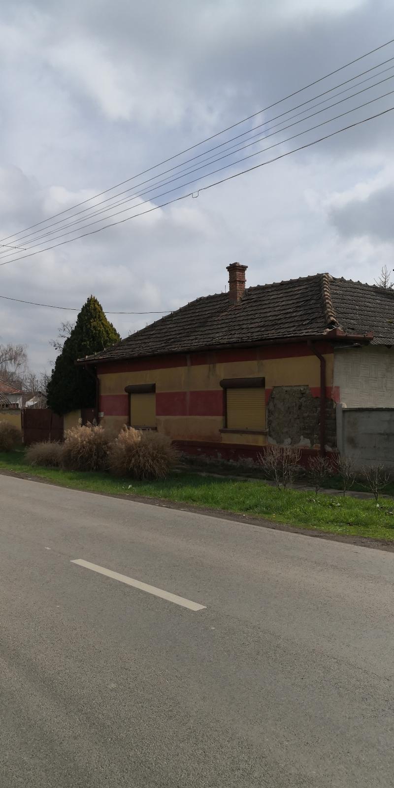 Gádoros, Bajcsy - Zs. utca 35.: lakóház · 1 000 000 Ft – árverés