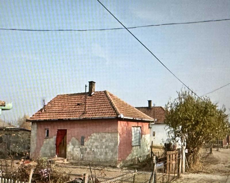 Kemecse, Szegfű utca 8.: lakóház · 70 000 Ft – árverés