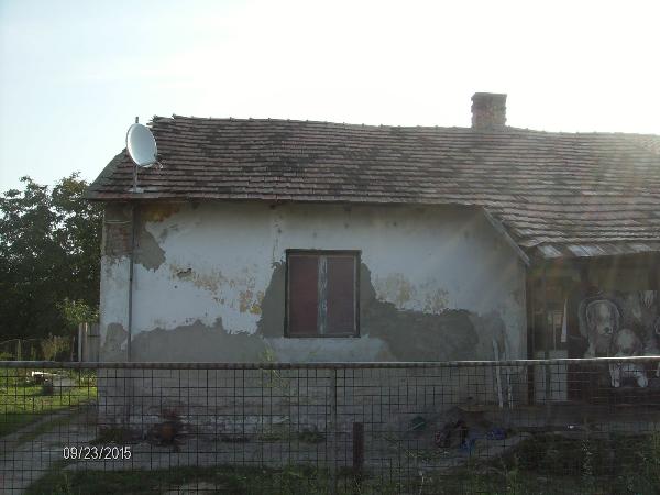 Ercsi, Sinatelep - Madách utca 17.: lakóház · 4 750 000 Ft – árverés