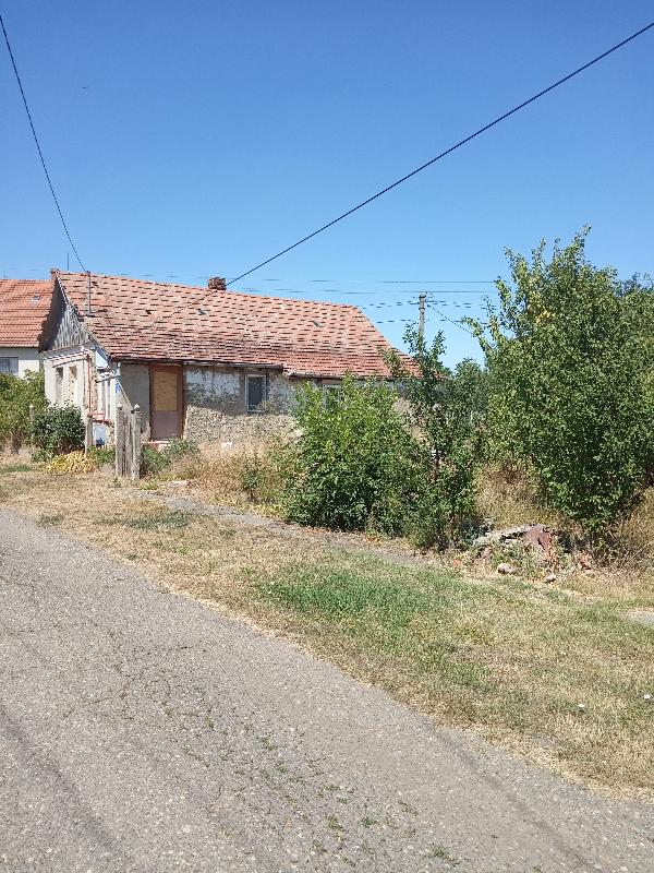 Jánoshida, Tavasz utca 21.: lakóház · 1 500 000 Ft – árverés