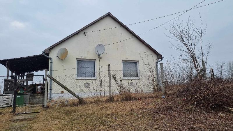 4501 Kemecse, Toldi utca 4.: lakóház · 1 050 000 Ft – ingatlanárverés